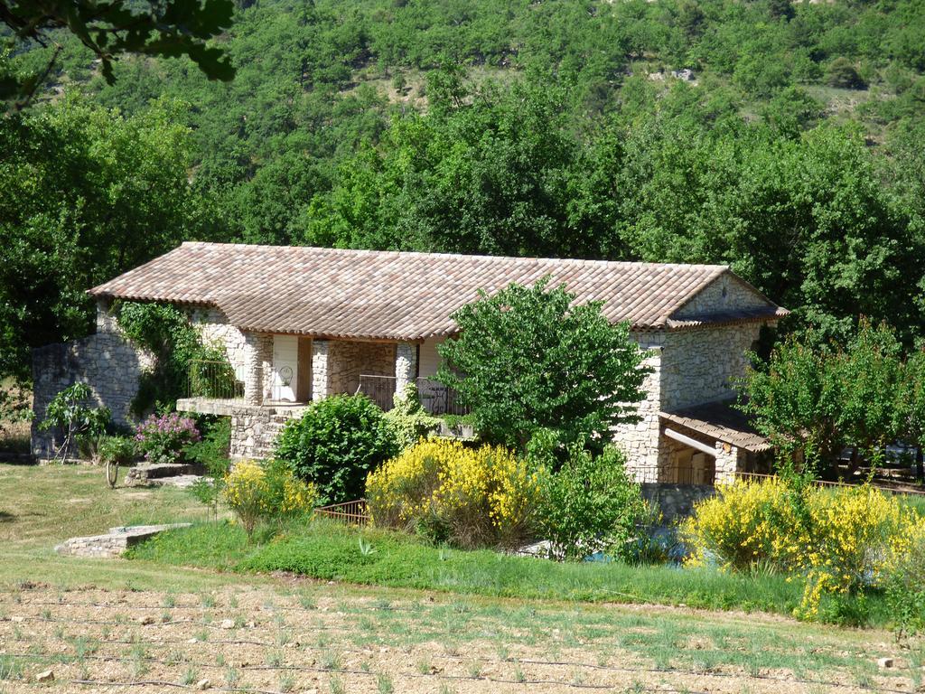 Hotel Lou Caleu Restaurant Le Rocher Des Abeilles Saint-Martin-de-Castillon Exteriér fotografie