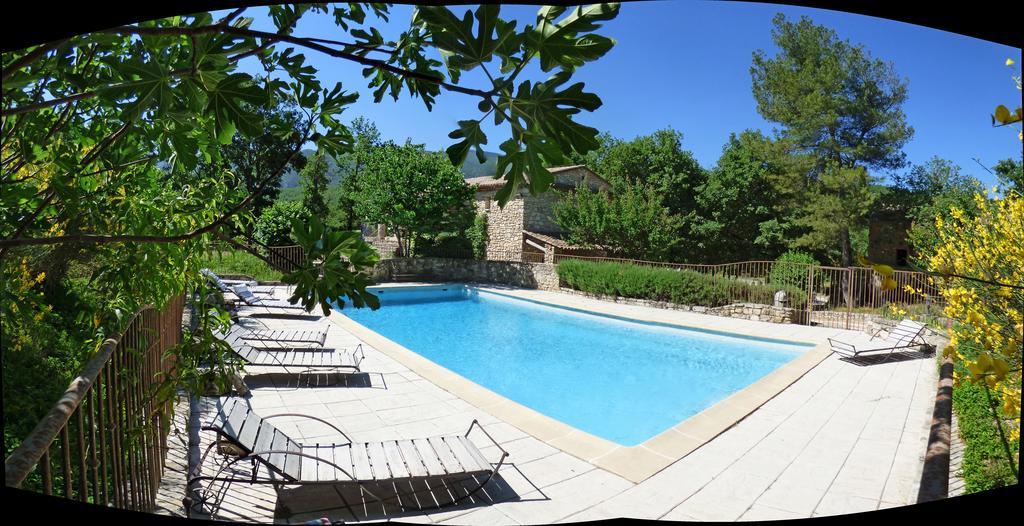 Hotel Lou Caleu Restaurant Le Rocher Des Abeilles Saint-Martin-de-Castillon Exteriér fotografie